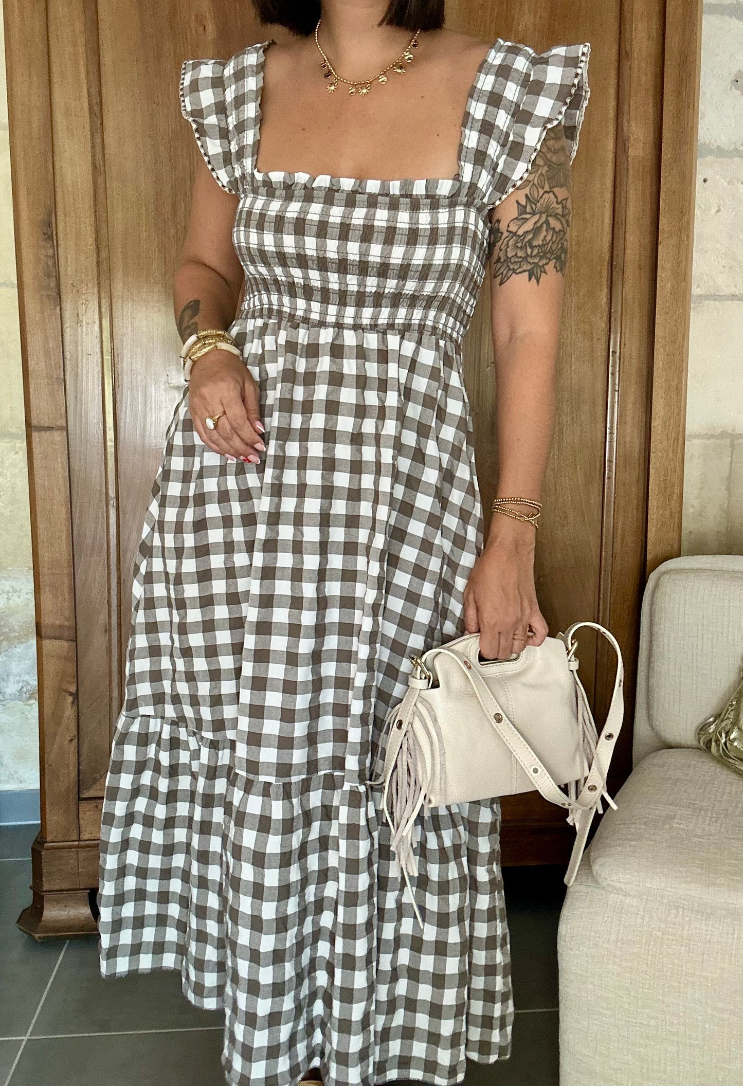 Robe MELY